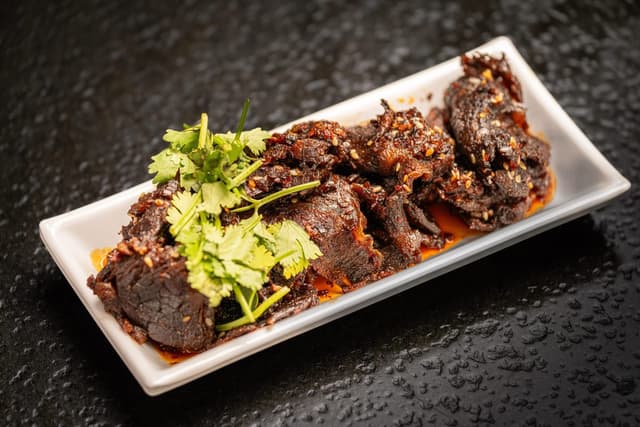 麻辣牛肉 Spicy Beef